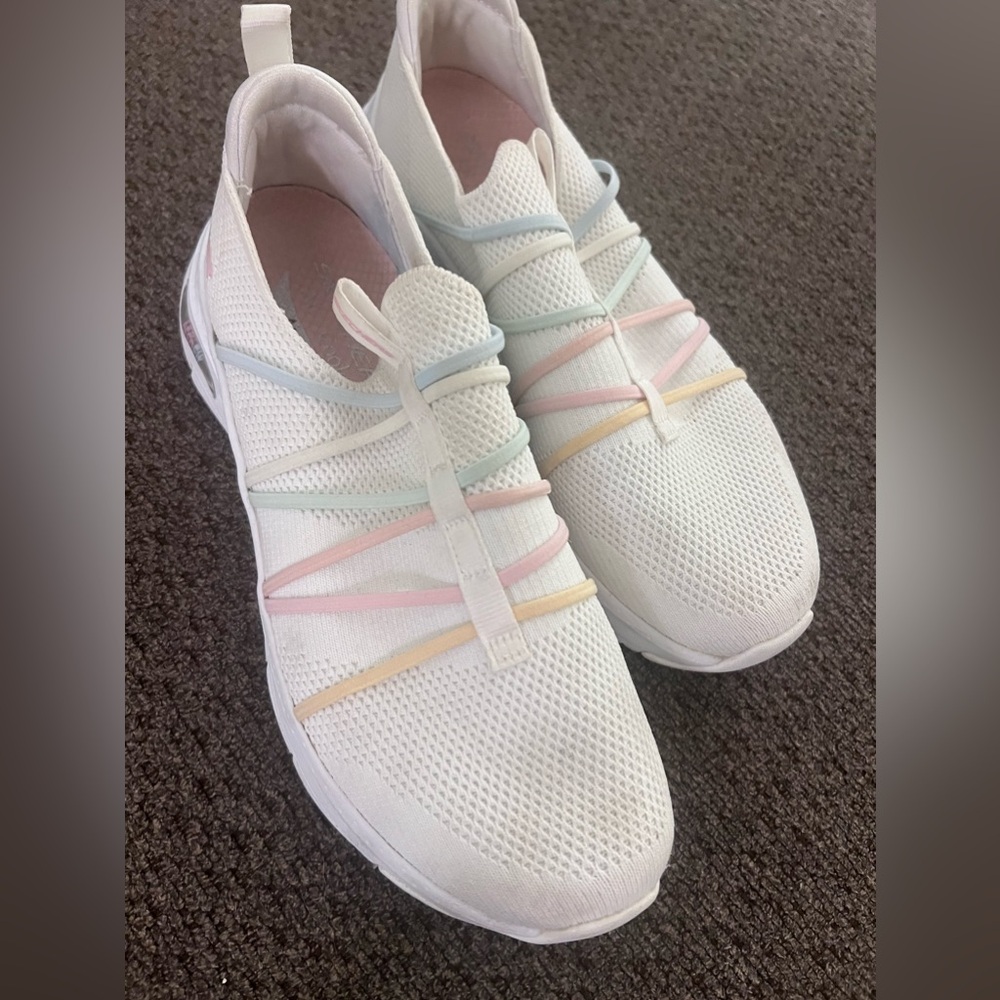 Skechers white with pastel color strings‎ slip on athletic shoe size 6.5
